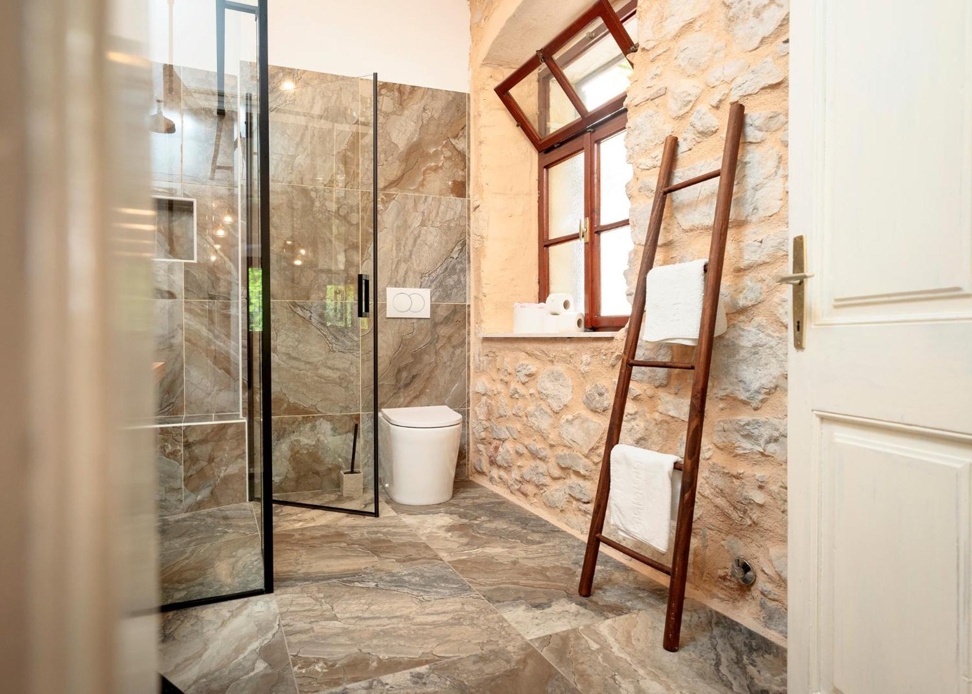 Holiday Home Skala With Hot Tub & Kala With Terrace Pitve Exteriér fotografie