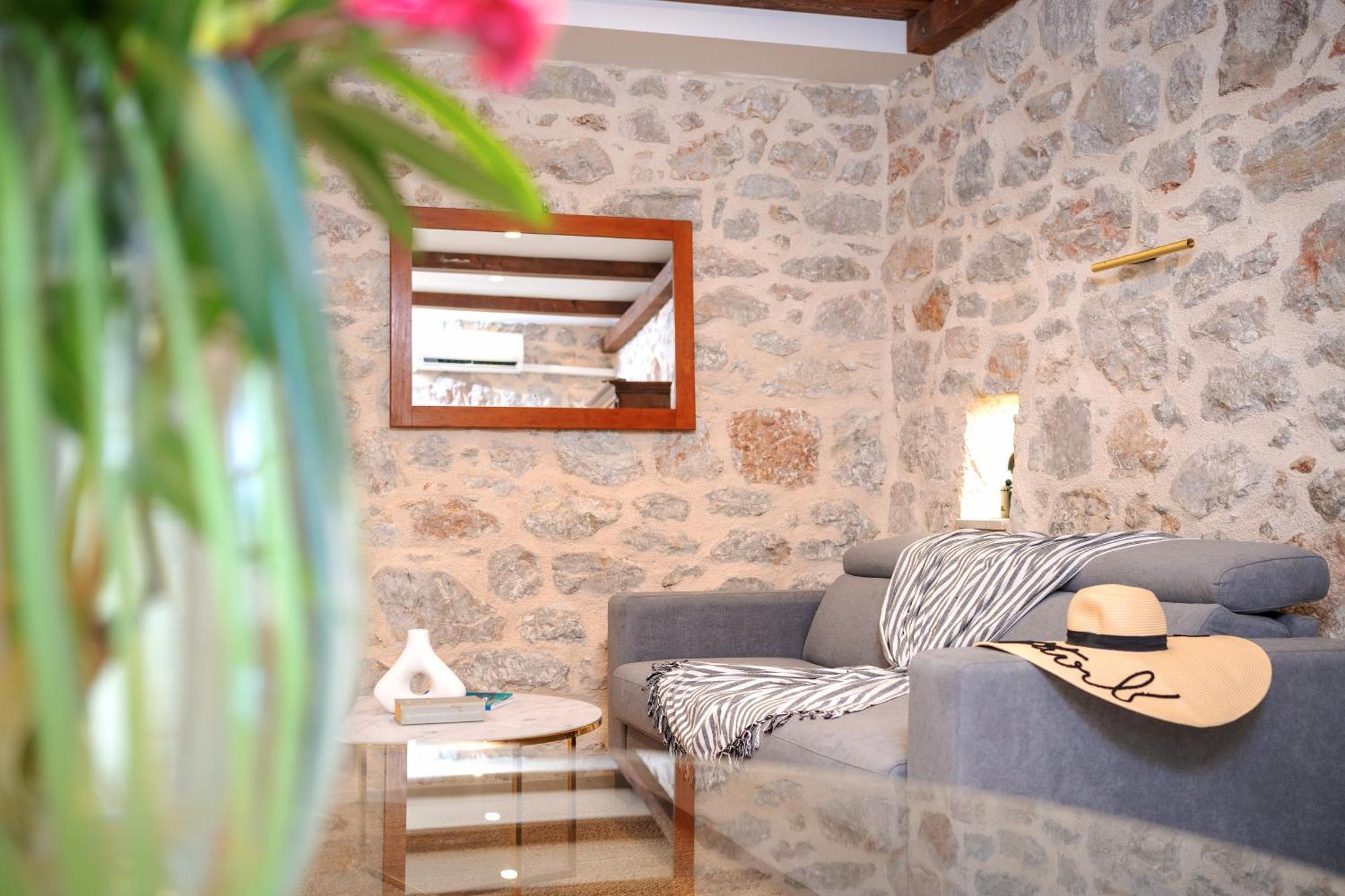 Holiday Home Skala With Hot Tub & Kala With Terrace Pitve Exteriér fotografie