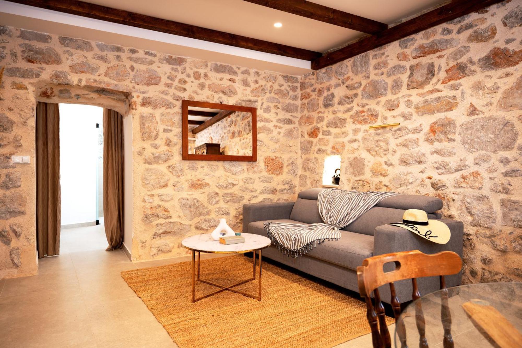 Holiday Home Skala With Hot Tub & Kala With Terrace Pitve Exteriér fotografie